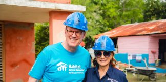 Empresarios se unen a jornada para construir dignidad junto a Hábitat para la Humanidad