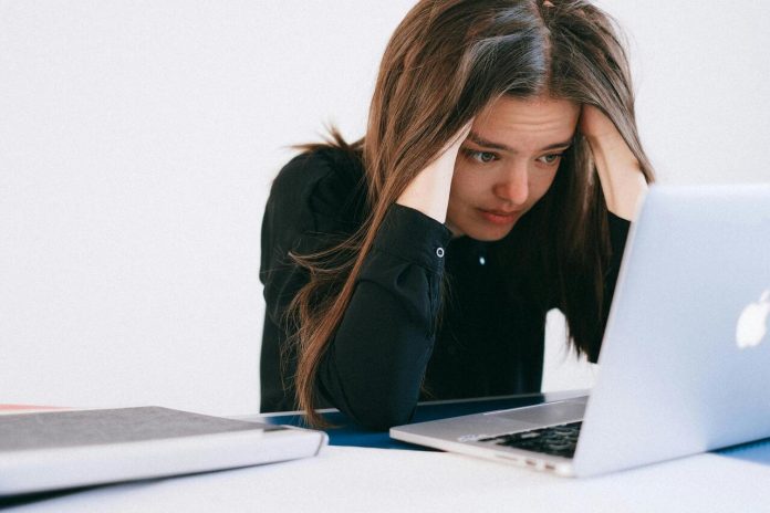 Burnout digital, ¿qué tanto podría afectar tu bienestar?. Burnout digital, ¿qué tanto podría afectar tu bienestar?.
