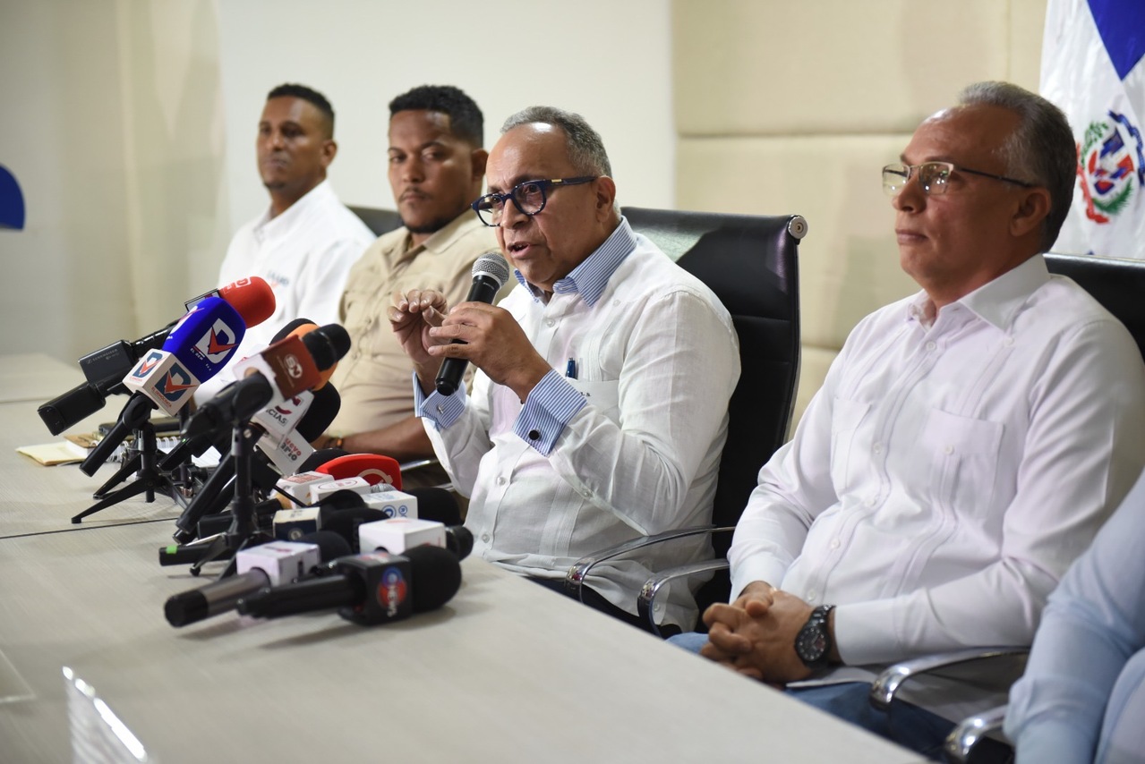 CAASD avanza en la rehabilitación de acueductos del GSD.