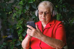 Adultos mayores entre los más vulnerables a ciberestafas