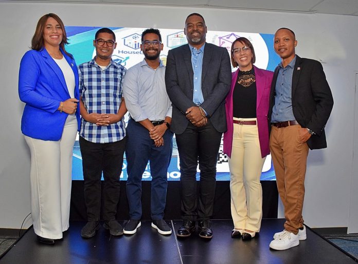 Presentan ‘HouseLytic’, plataforma inmobiliaria con inteligencia artificial. Presentan ‘HouseLytic’, plataforma inmobiliaria con inteligencia artificial.