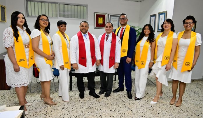 AIDC realizó quincuagésima graduación de cardiólogos.