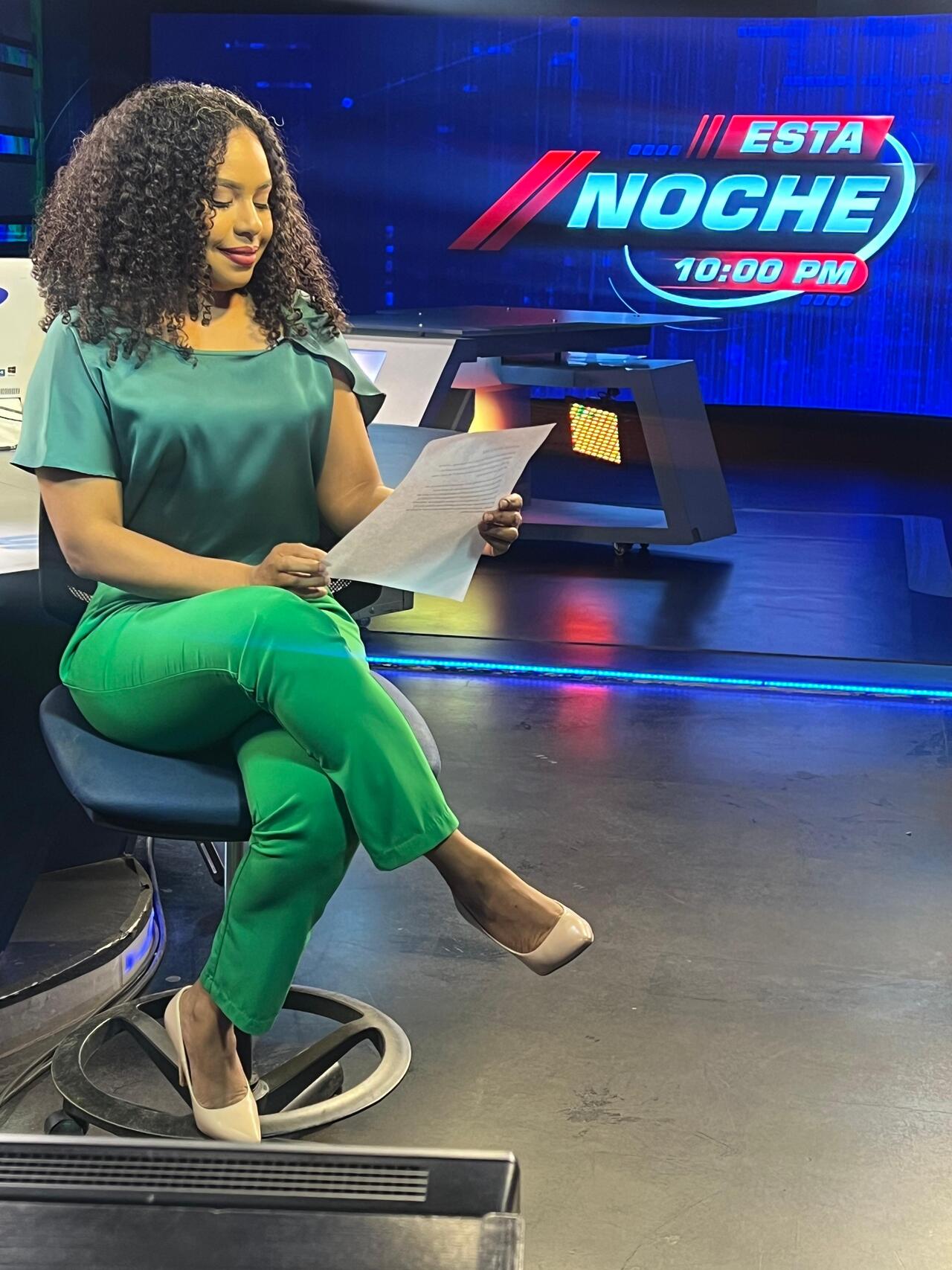La autocrítica, la rigurosidad y el compromiso social bases fundamentales en el ejercicio profesional de la periodista Julissa Montilla.