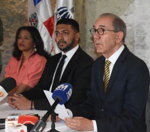 Nueva herramienta de inteligencia artificial para la enseñanza del inglés a gran escala en América Latina