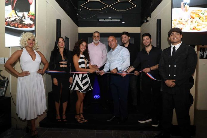 Restaurante La Fama realiza apertura oficial en la Ciudad Colonial.
