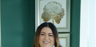 Ivelisse Lantigua presenta su primer libro “Palabra Viva".