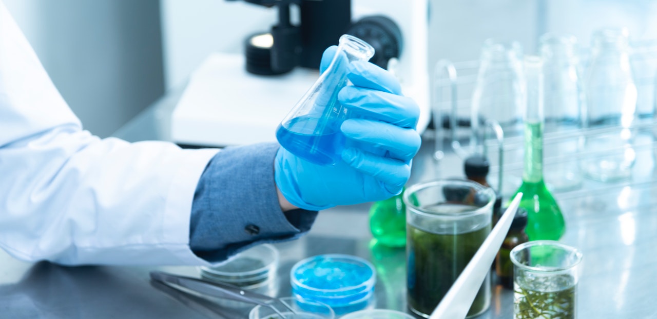 La química, ciencia natural en la vida de la gente.