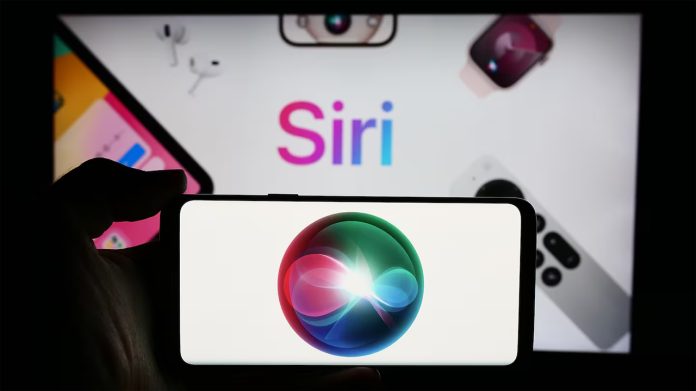 Apple prepara un nuevo Siri que llegará en 2026