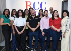 La revista digital De Paseo celebra sus 14 años con programas especiales