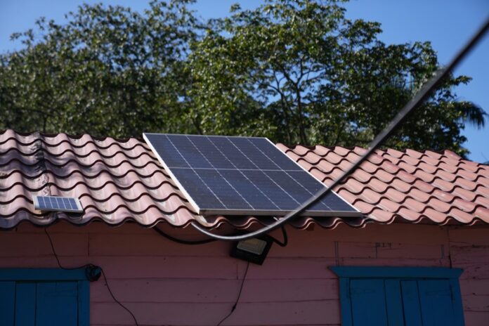 Energía limpia y sostenible para las comunidades remotas de San José de Ocoa y San Cristóbal