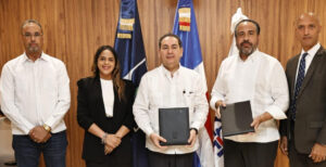 SNS e INEFI firman convenio para garantizar servicios de salud durante los Juegos Deportivos Escolares Nacionales 2025