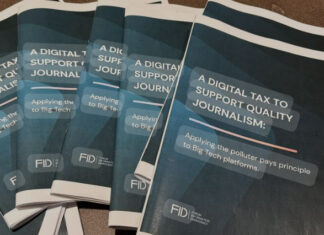 Foro sobre la Información y la Democracia propone impuesto digital para financiar el periodismo