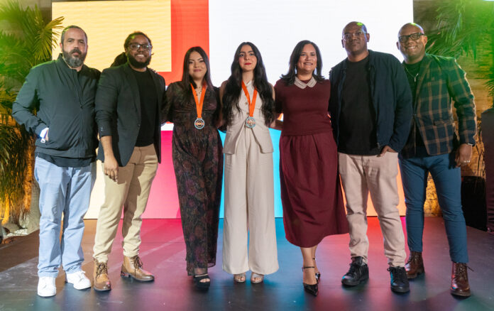 VDO02216 Premios La Vara impulsa a jóvenes creativos con nueva categoría apoyada por Spotify