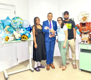 El doctor Eduard García del Orbe acompaña 600 embarazos con reproducción asistida
