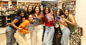Cuesta Libros recibe a la escritora Karine Bernal Lobo