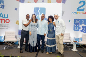 Azul Podcast celebra dos años con conversatorio sobre autismo