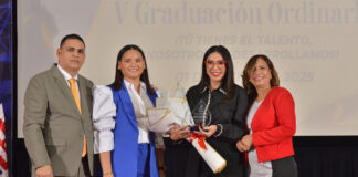 La 'Beba Rojas' inspira a los graduandos en la V edición del ICOPER