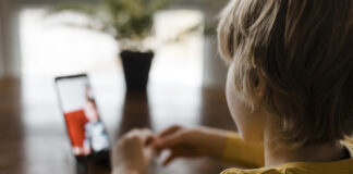 La nomofobia infantil se dispara afectando la salud mental de niños y niñas