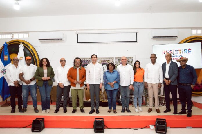  Resistiré RD cumple su compromiso con la sociedad dominicana
