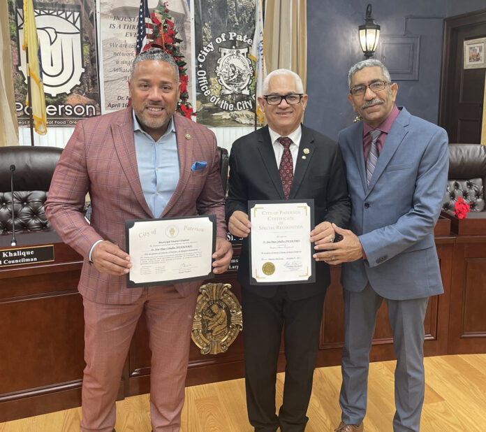 Ciudad de Paterson reconoce a José Díaz Ceballos por sus aportes al comercio y al turismo bilateral