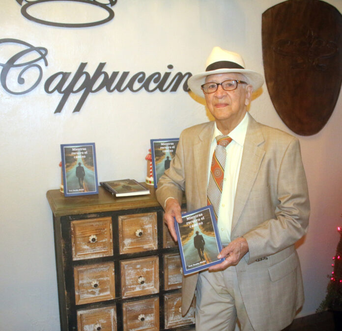 José Peralta Michel comparte su nuevo libro entre afectos y memorias