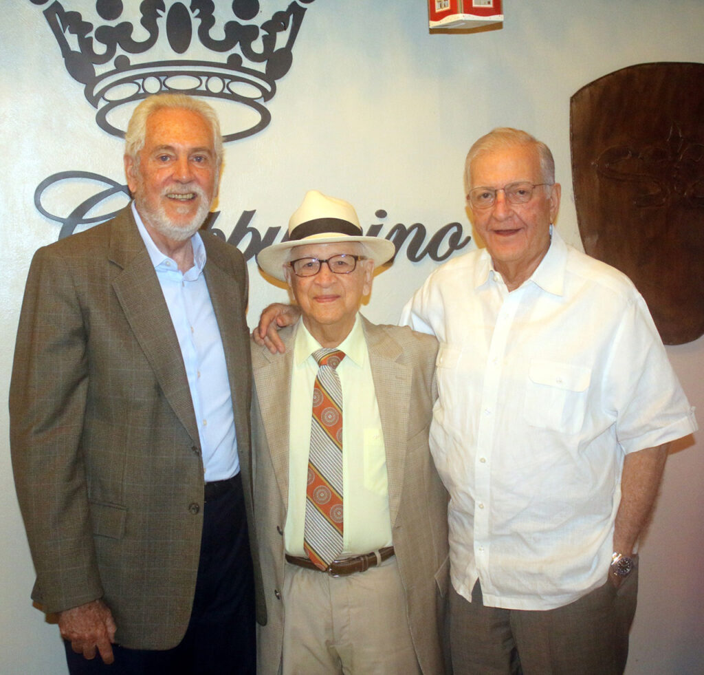 José Peralta Michel comparte su nuevo libro entre afectos y memorias