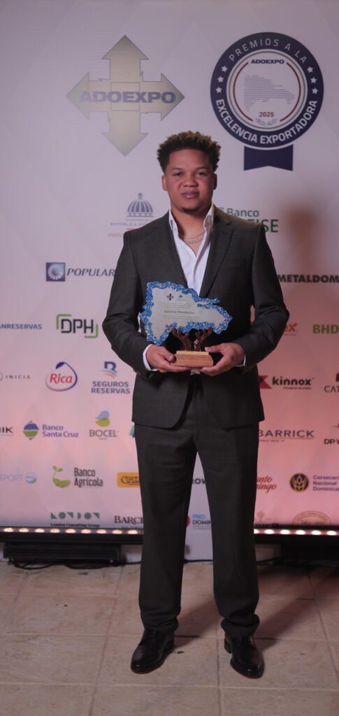 Aparataje Distribution recibe el Premio a la Excelencia Exportadora 2025 de ADOEXPO