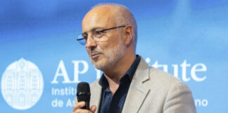 Expertos destacan la necesidad de medir el impacto de los asuntos públicos en webinar de ASODIRCOM e Instituto AP