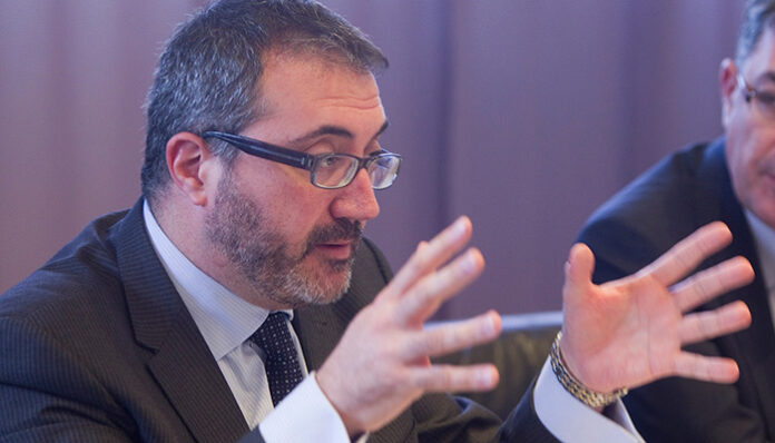 Lluís Cucarella alerta sobre los riesgos de escribir para la IA y no para el lector