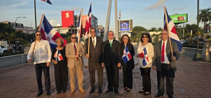 Inicia etapa final de trabajos de la primera estatua ecuestre de Juan Pablo Duarte.