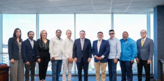 Comerciantes plantean al MICM desafíos regulatorios y competencia desleal que impactan al comercio organizado