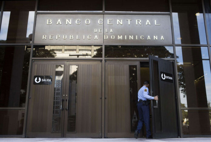 Según BCRD flujos de remesas alcanzaron US$11,866.3 millones en 2025.