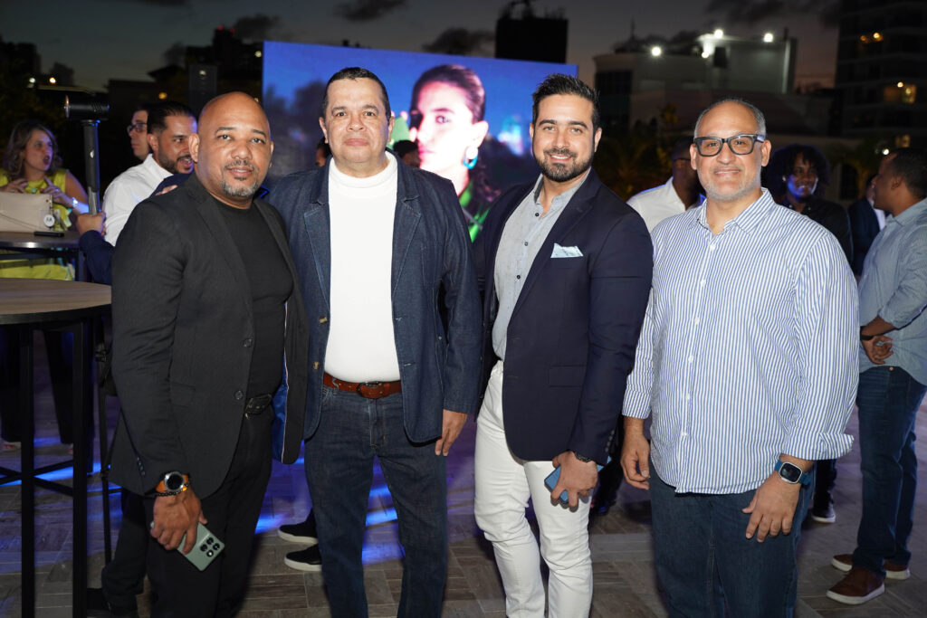 Motorola y Altice trazan una alianza estratégica para fortalecer la oferta de smartphones en República Dominicana