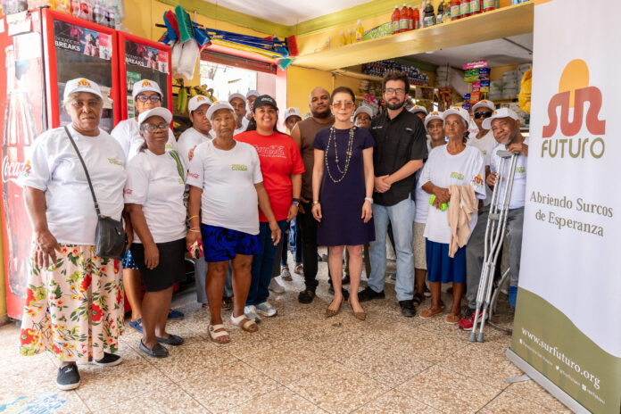 Mujeres recicladoras del río Ozama impulsan su desarrollo con apoyo de Sur Futuro y Coca-Cola Latinoamérica