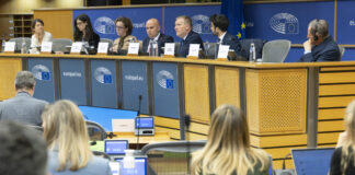 La Comisión de Asuntos Jurídicos del Parlamento Europeo refuerza la protección de los derechos de autor frente a la IA generativa