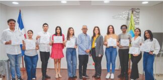 ETED fortalece su programa institucional de becas en apoyo a la juventud dominicana