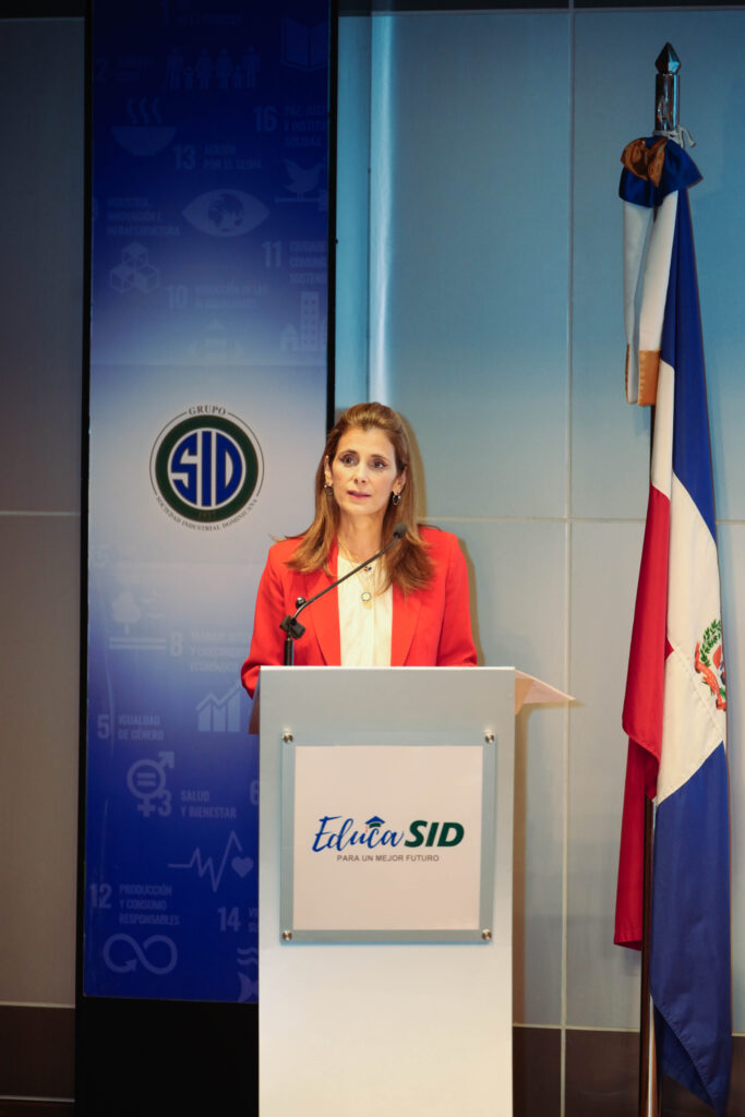 Grupo SID y Formato Educativo Escuela de Negocios impulsan cultura de aprendizaje permanente con programa de becas internacionales