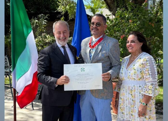 Gobierno de Italia confiere la Orden de la Estrella de Italia al empresario Arquímedes Cabrera