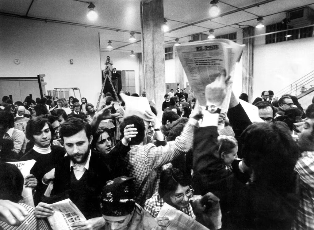 EL PAÍS cumple 50 años de gran periodismo y memoria democrática