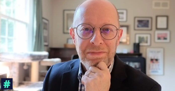 Yonatan Greenbaum: “El periodismo resistirá si dejamos de pensar como fábricas de contenido”