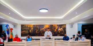 Fellito Suberví anuncia saneamiento de cañadas en Los Alcarrizos