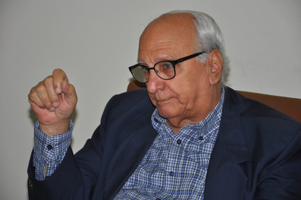 Enmanuel Castillo afirma: “La ética está muy amenazada por la comercialización de la comunicación”