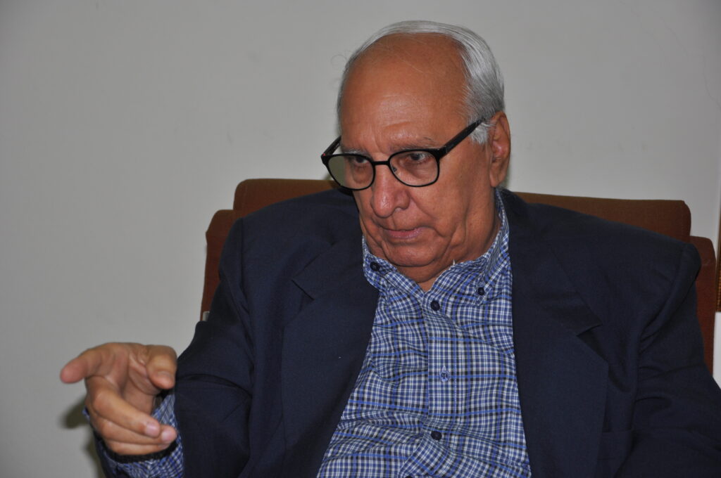 Enmanuel Castillo afirma: “La ética está muy amenazada por la comercialización de la comunicación”