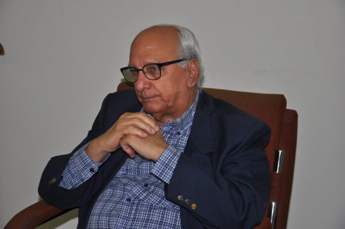 Enmanuel Castillo afirma: “La ética está muy amenazada por la comercialización de la comunicación”