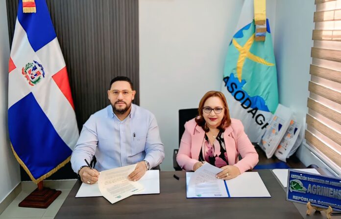 UAPA y ASODAGRIM firman convenio para impulsar la agrimensura en República Dominicana