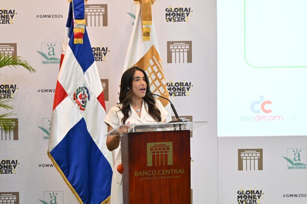ASODIRCOM impulsa la educación financiera desde la comunicación estratégica en la Semana Económica del Banco Central
