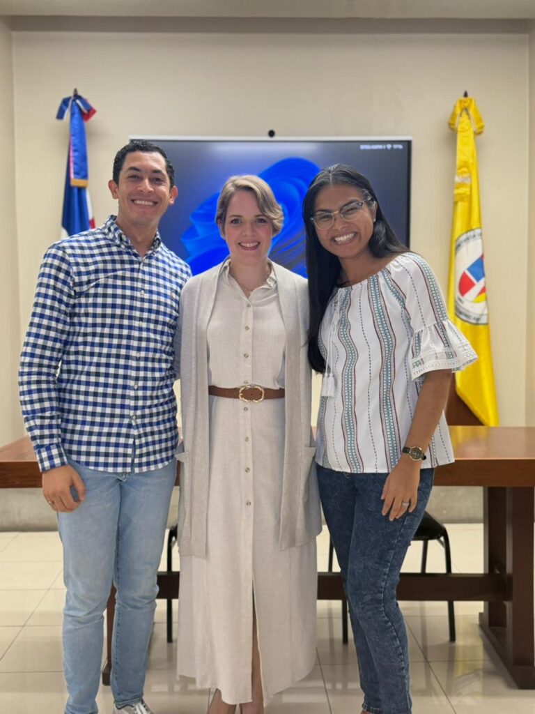 Signis República Dominicana renueva su directiva para impulsar una comunicación con valores