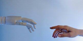 Latinoamericanos están dispuestos a usar la inteligencia artificial para gestionar su vida personal