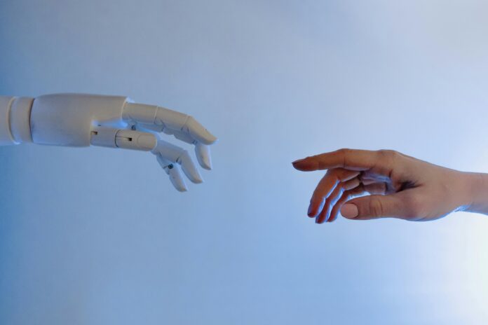 AI_Lenguaje Digital Latinoamericanos están dispuestos a usar la inteligencia artificial para gestionar su vida personal