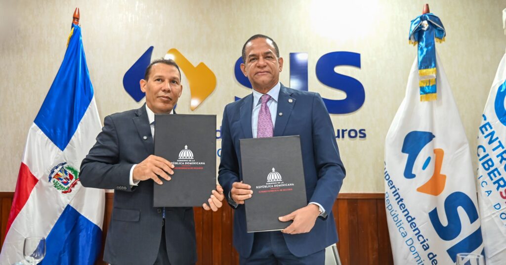 Superintendencia de Seguros y Centro Nacional de Ciberseguridad sellan alianza para fortalecer la seguridad digital
